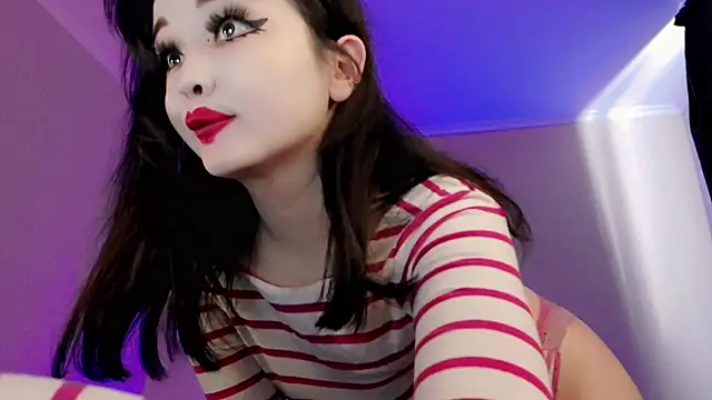 Snapshot of Dazzl1ngFire chatting on September 24, 4:55 am Dazzl1ngFire online show from September 24, 4:55 am
