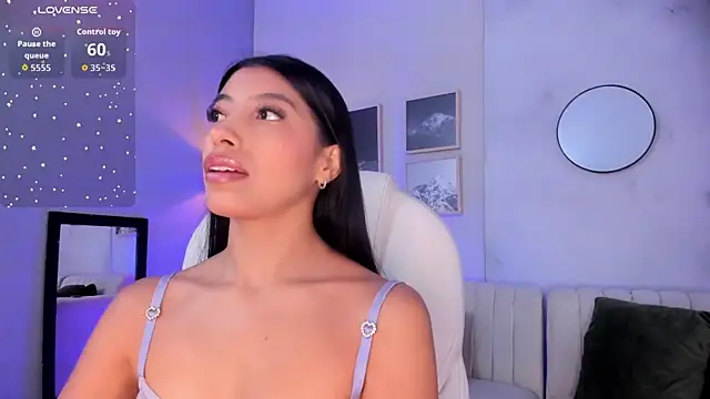 Tiffany Low online show from January 8, 1:26 pm