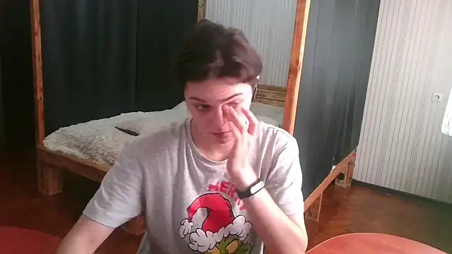 EthelsLover online show from February 18, 10:47 am