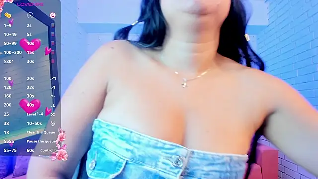 Megancoxx online show from October 22, 12:10 pm