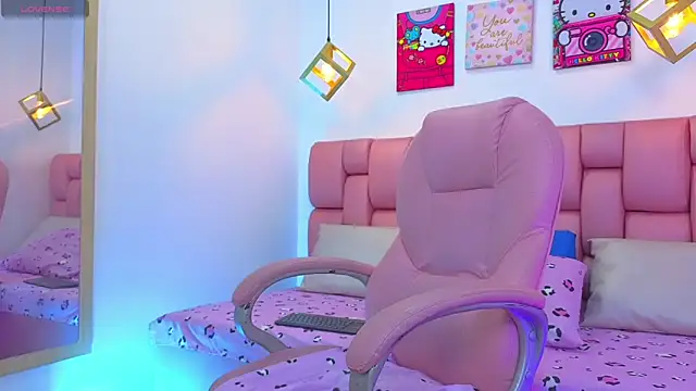 vagaro  online show from April 13, 8:42 pm