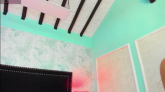 SamyySwet online show from April 8, 8:11 pm