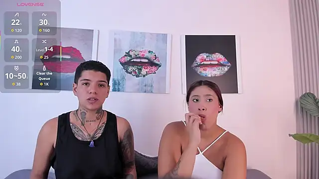 Girls inlove online show from November 4, 12:32 pm