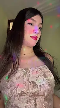 Emily-hottson online show from February 20, 6:26 am