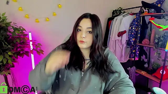 Mia R0ss online show from February 1, 1:04 am