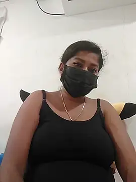 TAMIL AMMUKUTTYY online show from October 31, 8:02 pm