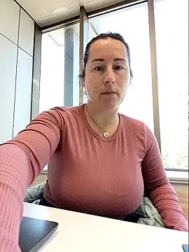 bichota85 online show from March 23, 9:59 am