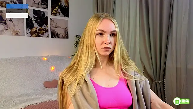 hey Olivia online show from December 2, 8:55 pm