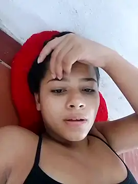 Snapshot of HOT_MOM34 chatting on October 1, 6:46 pm HOT MOM34 online show from October 1, 6:46 pm