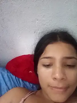Snapshot of HOT_MOM34 chatting on October 14, 11:18 pm HOT MOM34 online show from October 14, 11:18 pm