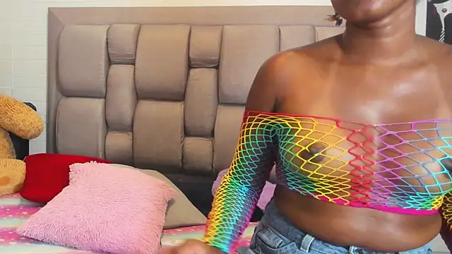 Beauty Luci online show from October 6, 9:52 pm