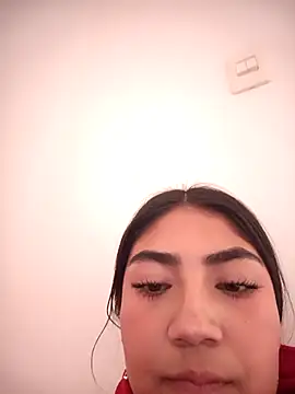 Snapshot of Violettabloom_ chatting on October 15, 7:16 pm Violettabloom online show from October 15, 7:16 pm