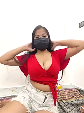 Snapshot of Rihana_01 chatting on September 25, 11:09 am Rihana 01 online show from September 25, 11:09 am