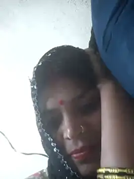 Hott cutgirl online show from April 7, 4:20 pm