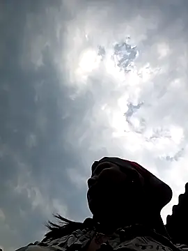 callistra online show from April 10, 7:36 am