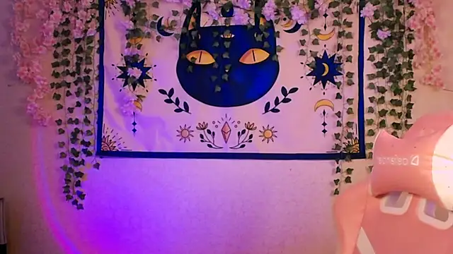 MollyKissy online show from April 30, 9:14 am
