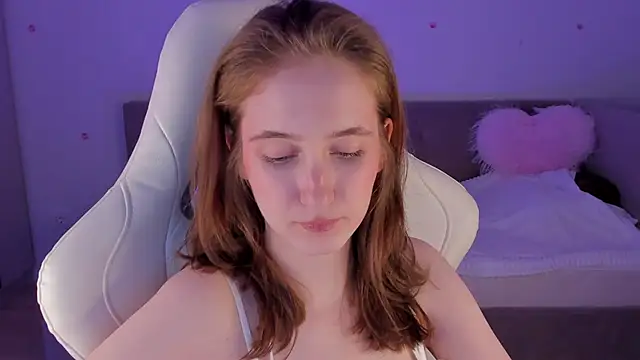 CrystalSoul  online show from October 26, 9:43 pm