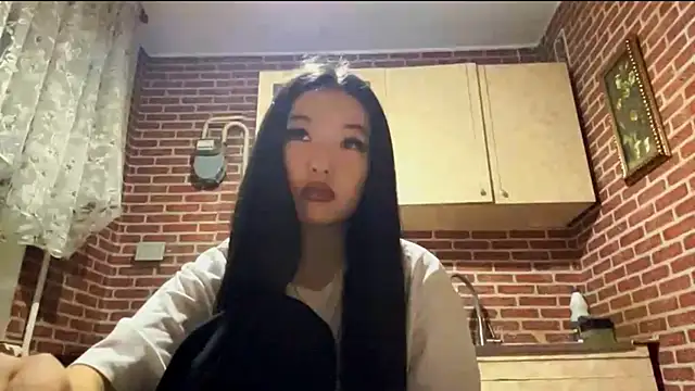 EmmaLeexth online show from November 14, 1:22 pm