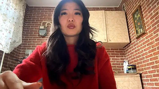 EmmaLeexth online show from March 12, 11:13 am