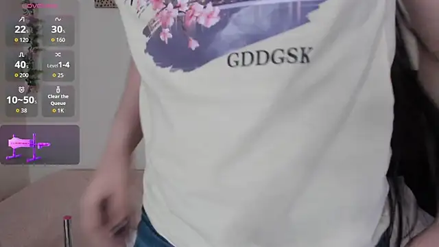 Dulcee 1 online show from February 23, 11:20 am