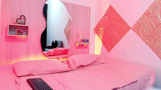 Selenegomezz online show from November 10, 7:42 pm