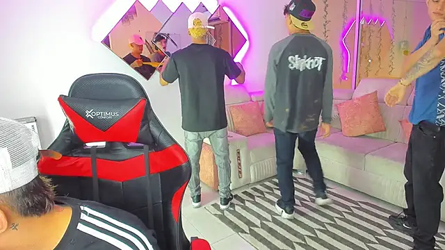 Houseofwarrios online show from November 20, 5:30 am