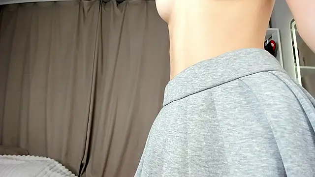  DarknessQueen online show from November 27, 12:30 pm