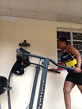 BubblyBeautiful online show from November 27, 12:30 pm