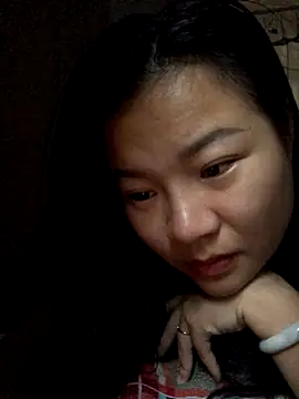 Snapshot of emiu_xinh03 chatting on October 7, 4:28 am emiu xinh03 online show from October 7, 4:28 am