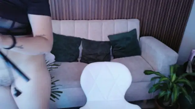 dirty feelena online show from November 5, 7:08 pm