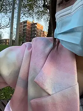 fioralba online show from November 9, 2:46 pm