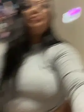 kiaradanielaxx online show from November 23, 7:54 am