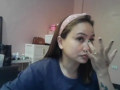 Amarrahlyn online show from May 19, 9:16 am