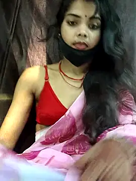 Snapshot of PRACHI-743 chatting on October 10, 1:43 am PRACHI-743 online show from October 10, 1:43 am