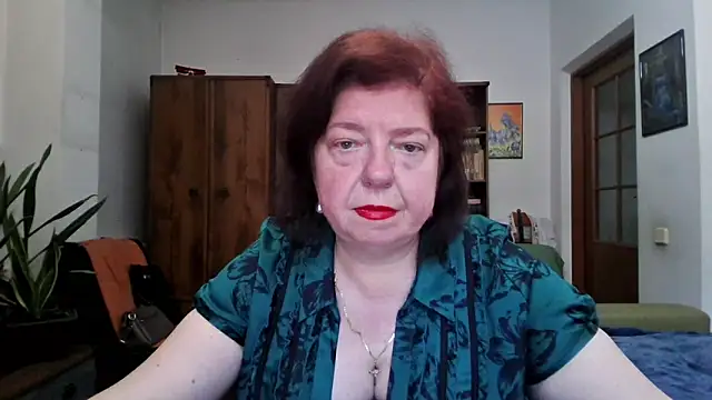 Violet Pulse online show from May 26, 3:55 pm