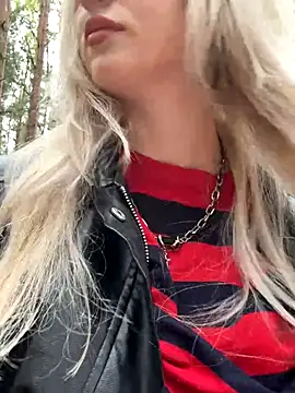 RonnieKiss online show from September 21, 4:55 am