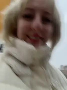 RonnieKiss online show from April 19, 11:32 am