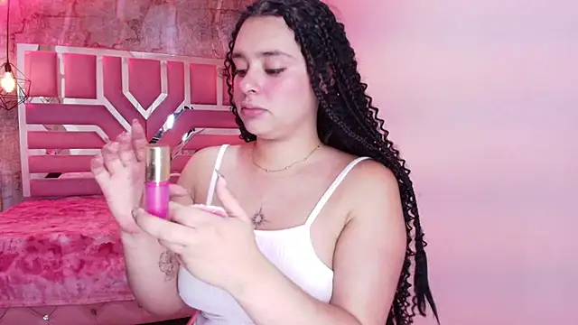 lorem adams online show from October 29, 12:20 pm