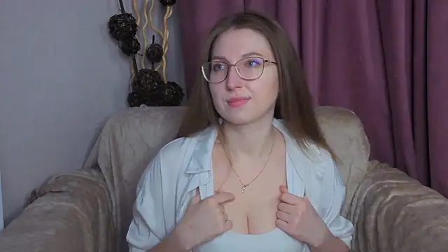 DaliaRadtke online show from November 20, 6:20 pm