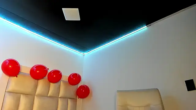 peyton  wat online show from March 18, 12:54 pm