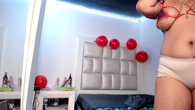 peyton  wat online show from April 14, 11:54 am