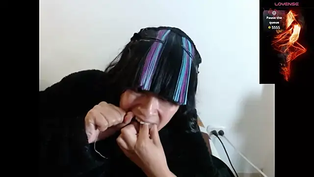Snapshot of Acelinrose chatting on October 15, 2:14 am Acelinrose online show from October 15, 2:14 am