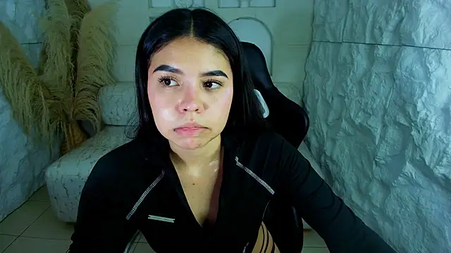 ambarina r online show from October 25, 3:47 am