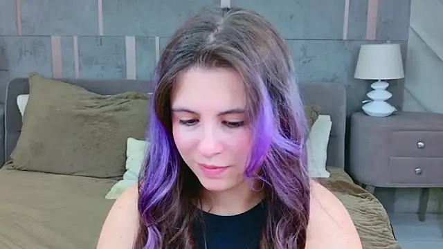 Akira Halls online show from November 12, 8:51 pm