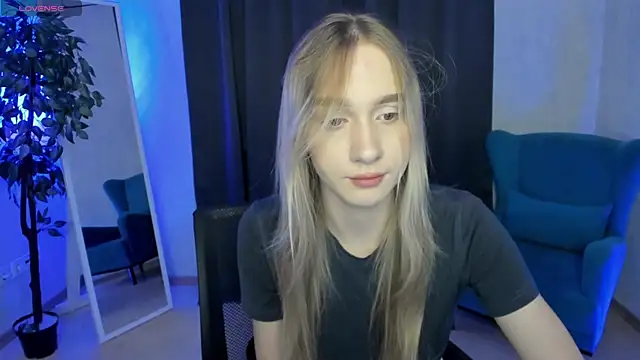 Snapshot of mellisadream chatting on October 8, 1:32 am mellisadream online show from October 8, 1:32 am