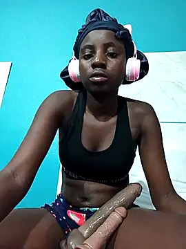 BlackPearl 19 online show from February 3, 8:19 am