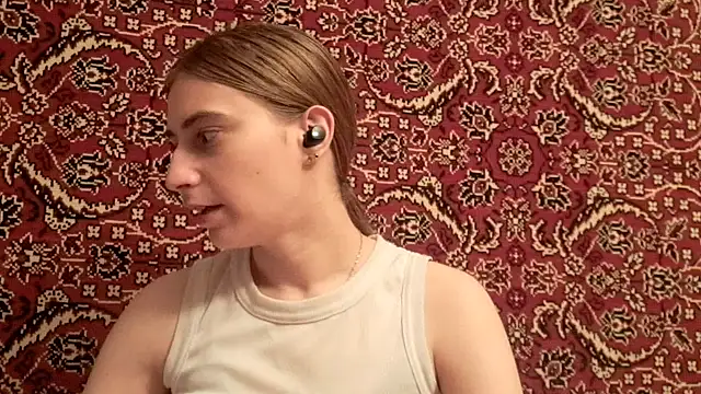 ivetabloom online show from September 26, 5:43 pm