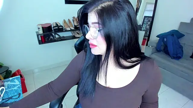 Snapshot of Miel_82 chatting on October 15, 11:13 am Miel 82 online show from October 15, 11:13 am