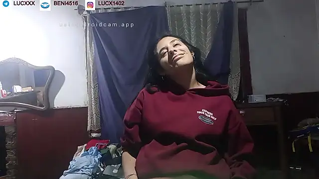 lucixxx14 online show from October 26, 3:46 am