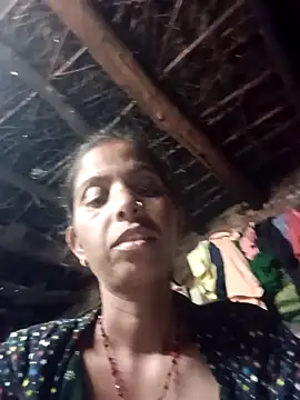 Snapshot of Kirti_k chatting on October 19, 3:36 pm Kirti k online show from October 19, 3:36 pm